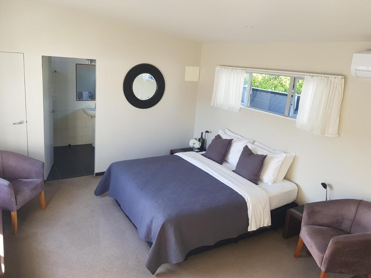 Pipinui Motel Whangamata Exterior photo